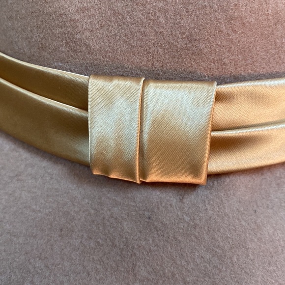 Classic VTG Camel Tan Wool Fedora Hat - Picture 8 of 9